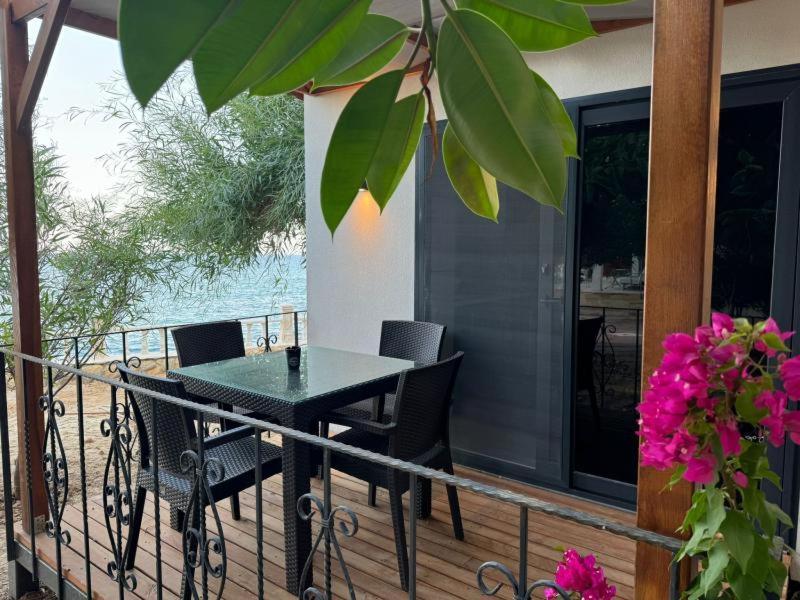 Otelox Ayas Beach Bungalov Erdemli Ngoại thất bức ảnh